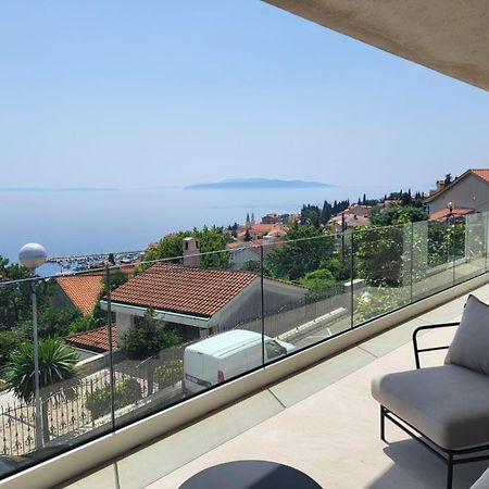 Premium Apartment With Beautiful Sea View, Short Walk To The Sea Οπατία Εξωτερικό φωτογραφία