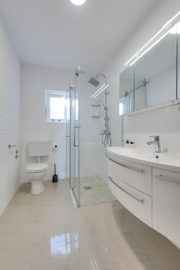 Premium Apartment With Beautiful Sea View, Short Walk To The Sea Οπατία Εξωτερικό φωτογραφία