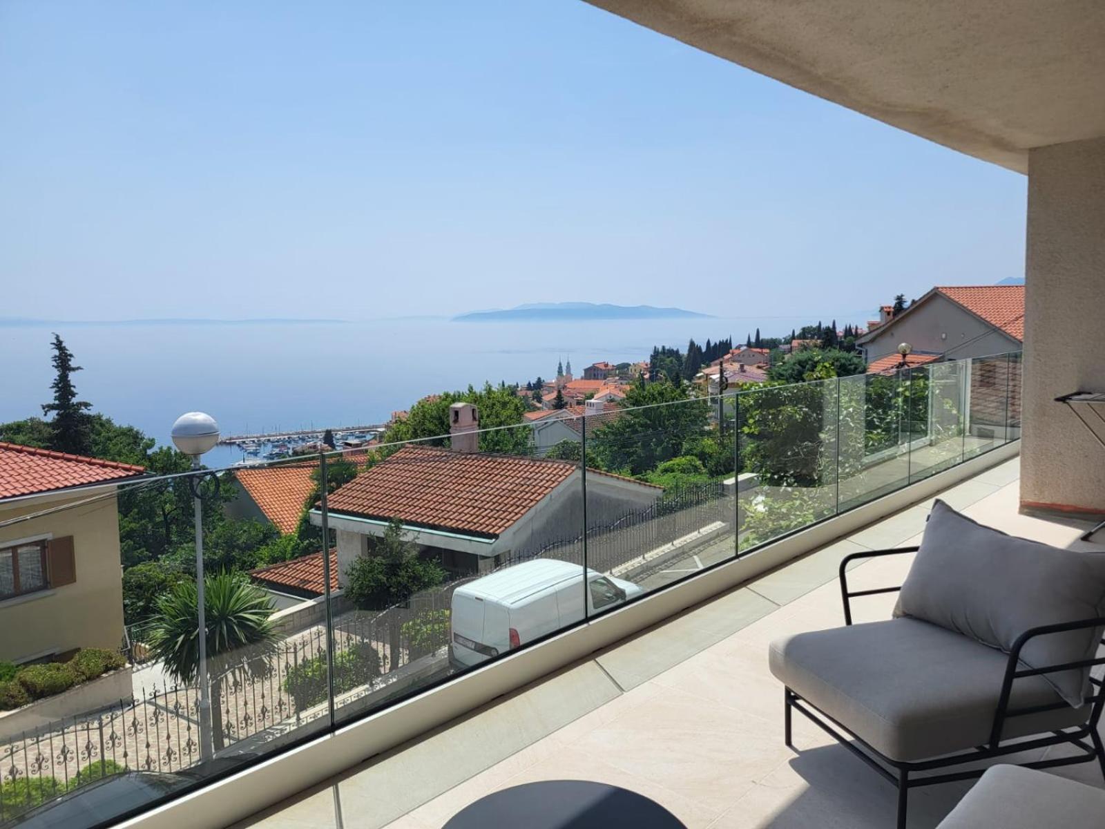 Premium Apartment With Beautiful Sea View, Short Walk To The Sea Οπατία Εξωτερικό φωτογραφία